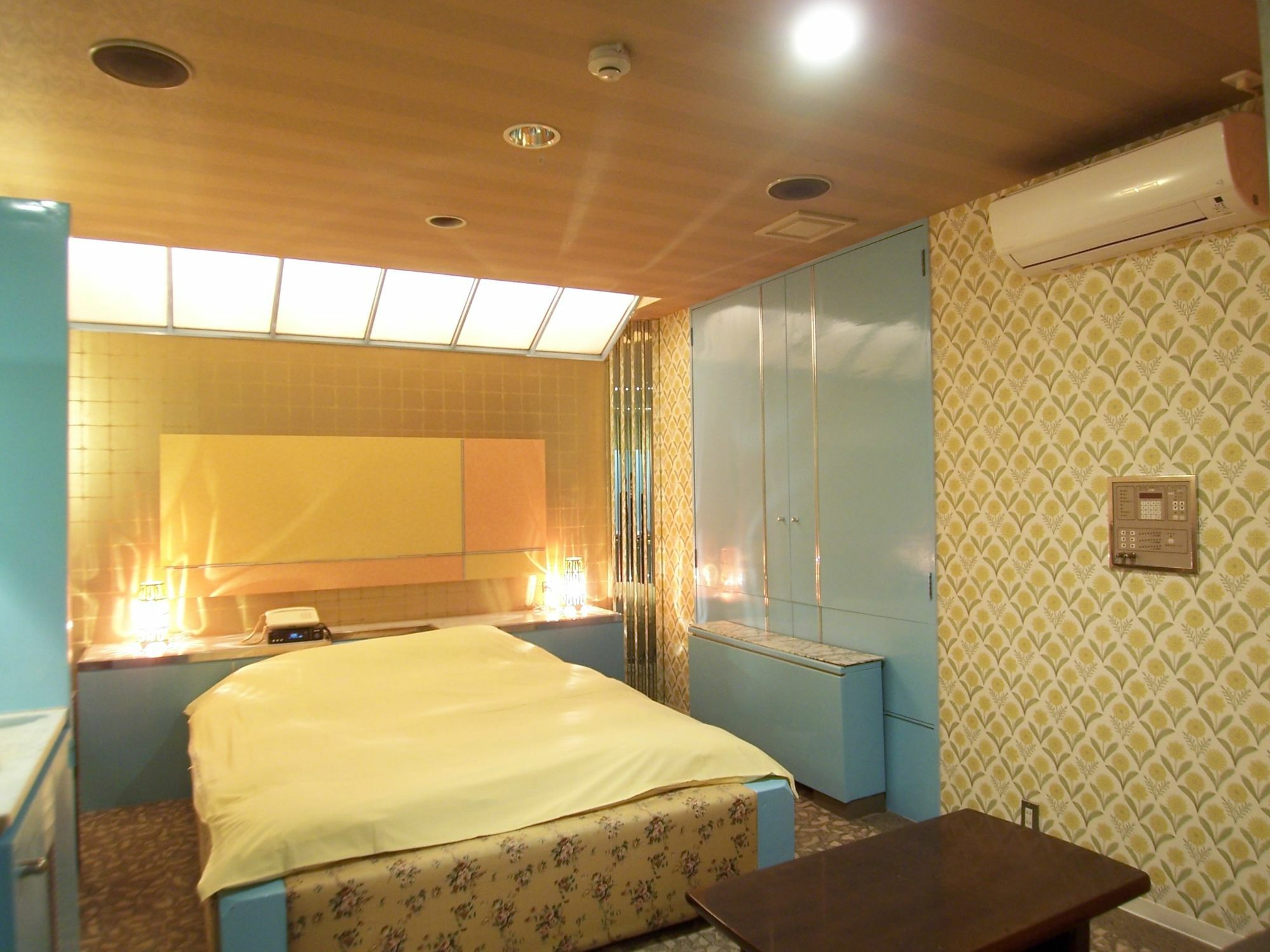 Hotel Pyramid (Adults Only) Himeji Exterior foto